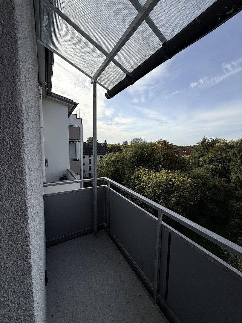 Prenájom bytu 3-izbový 80 m², Holtenauer Straße 319, Kiel, Šlezvicko-Holštajnsko Prenájom bytu 3-izbový 80 m², Holtenauer Straße 319, Kiel, Šlezvicko-Holštajnsko