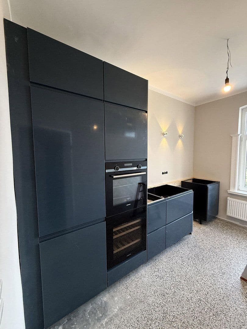 Prenájom bytu 3-izbový 80 m², Holtenauer Straße 319, Kiel, Šlezvicko-Holštajnsko Prenájom bytu 3-izbový 80 m², Holtenauer Straße 319, Kiel, Šlezvicko-Holštajnsko