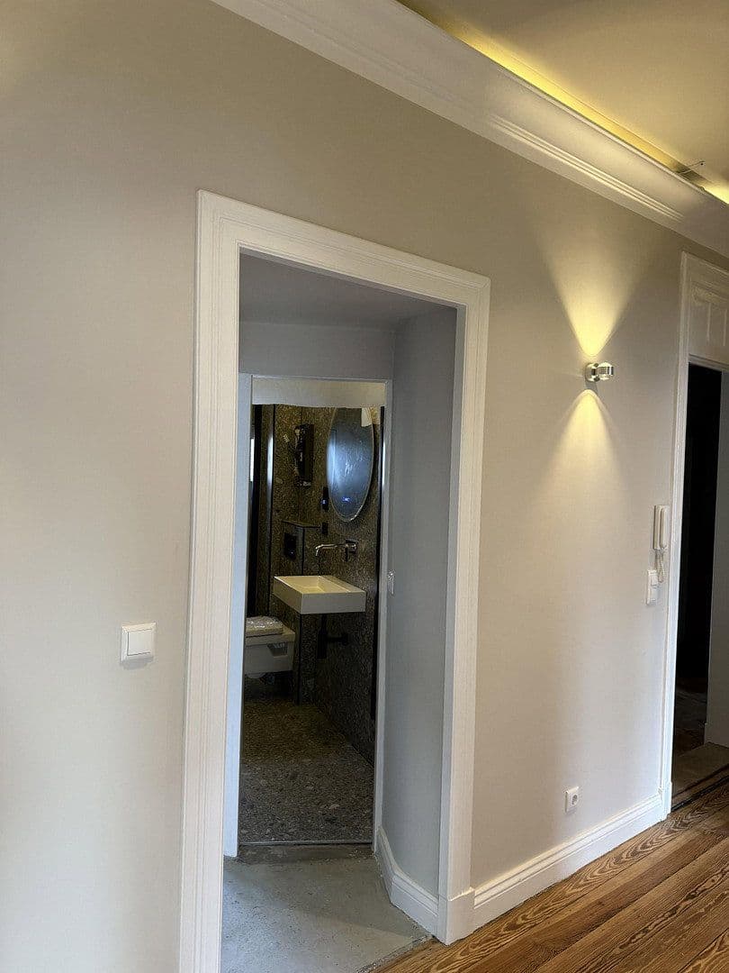 Prenájom bytu 3-izbový 80 m², Holtenauer Straße 319, Kiel, Šlezvicko-Holštajnsko Prenájom bytu 3-izbový 80 m², Holtenauer Straße 319, Kiel, Šlezvicko-Holštajnsko