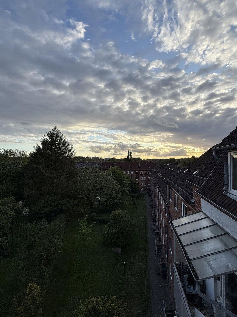 Prenájom bytu 3-izbový 80 m², Holtenauer Straße 319, Kiel, Šlezvicko-Holštajnsko Prenájom bytu 3-izbový 80 m², Holtenauer Straße 319, Kiel, Šlezvicko-Holštajnsko