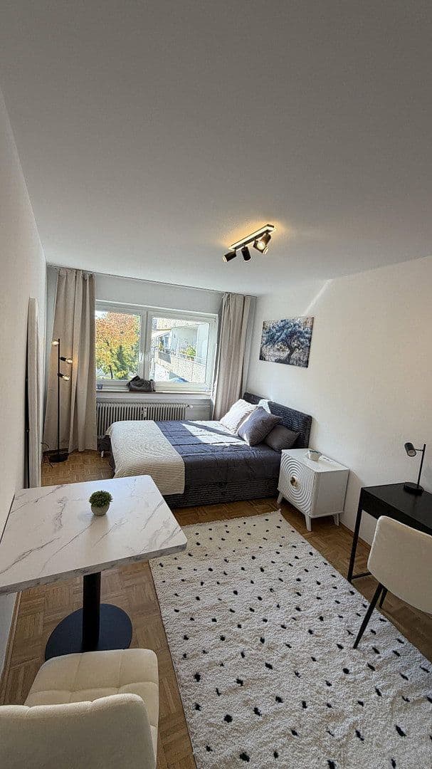 Prenájom bytu 2-izbový 53 m², Westenendstr. 237, München, Bavorsko Prenájom bytu 2-izbový 53 m², Westenendstr. 237, München, Bavorsko