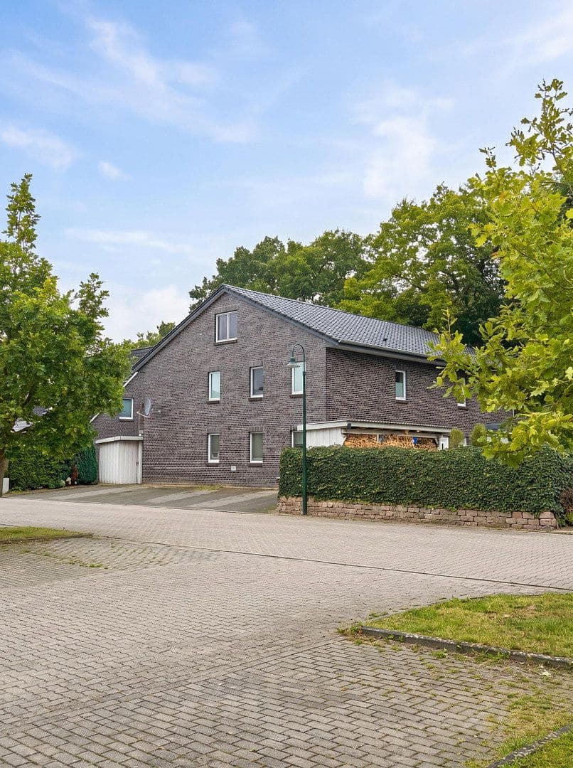 Predaj domu 300 m², pozemok 591 m², Osterrönfeld, Šlezvicko-Holštajnsko Predaj domu 300 m², pozemok 591 m², Osterrönfeld, Šlezvicko-Holštajnsko