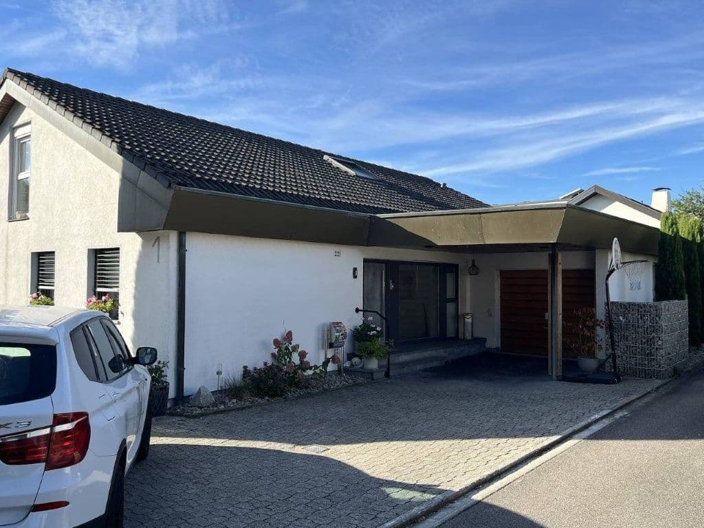 Predaj domu 237 m², pozemok 887 m², Rheinfelden (Baden), Bádensko-Wurttembersko Predaj domu 237 m², pozemok 887 m², Rheinfelden (Baden), Bádensko-Wurttembersko