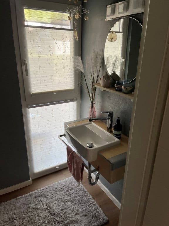 Predaj domu 237 m², pozemok 887 m², Rheinfelden (Baden), Bádensko-Wurttembersko Predaj domu 237 m², pozemok 887 m², Rheinfelden (Baden), Bádensko-Wurttembersko