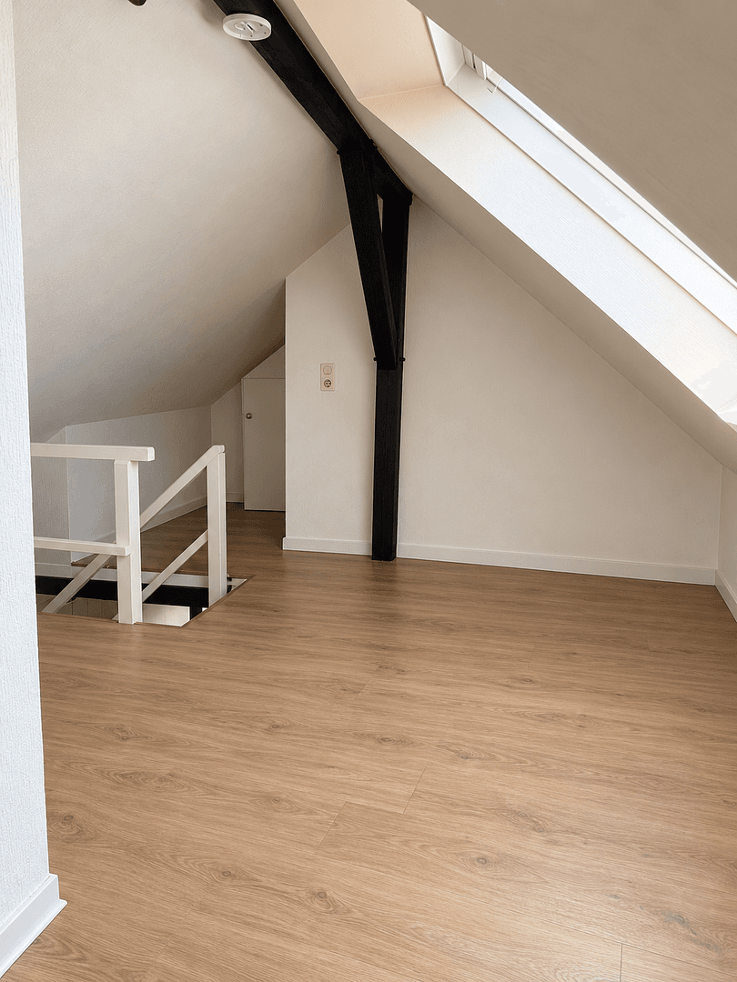 Prenájom bytu 3-izbový 90 m², Augustastraße 41, Witten, Severné Porýnie - Westfálsko Prenájom bytu 3-izbový 90 m², Augustastraße 41, Witten, Severné Porýnie - Westfálsko