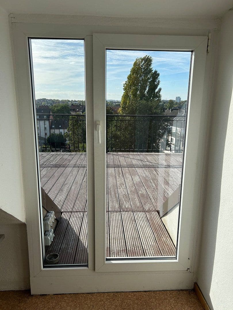 Prenájom bytu 3-izbový 90 m², Augustastraße 41, Witten, Severné Porýnie - Westfálsko Prenájom bytu 3-izbový 90 m², Augustastraße 41, Witten, Severné Porýnie - Westfálsko