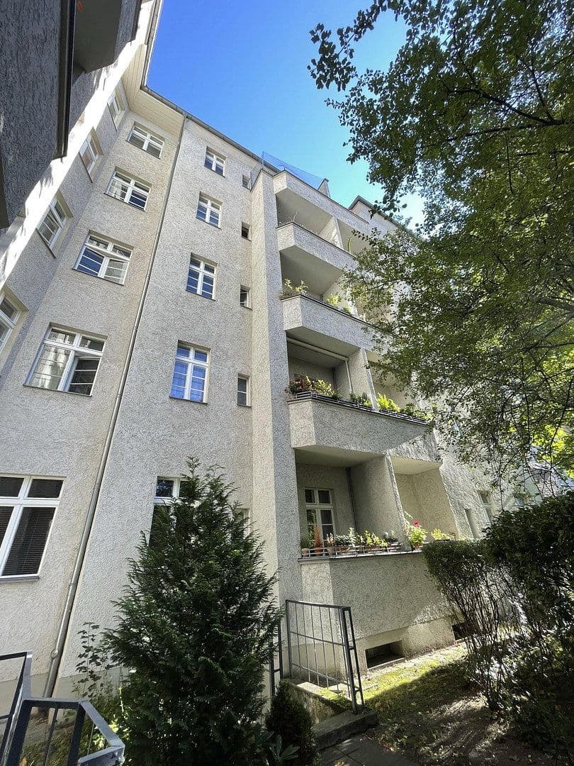 Predaj bytu 4-izbový 89 m², Wichertstrasse 21, Berlin, Berlín Predaj bytu 4-izbový 89 m², Wichertstrasse 21, Berlin, Berlín