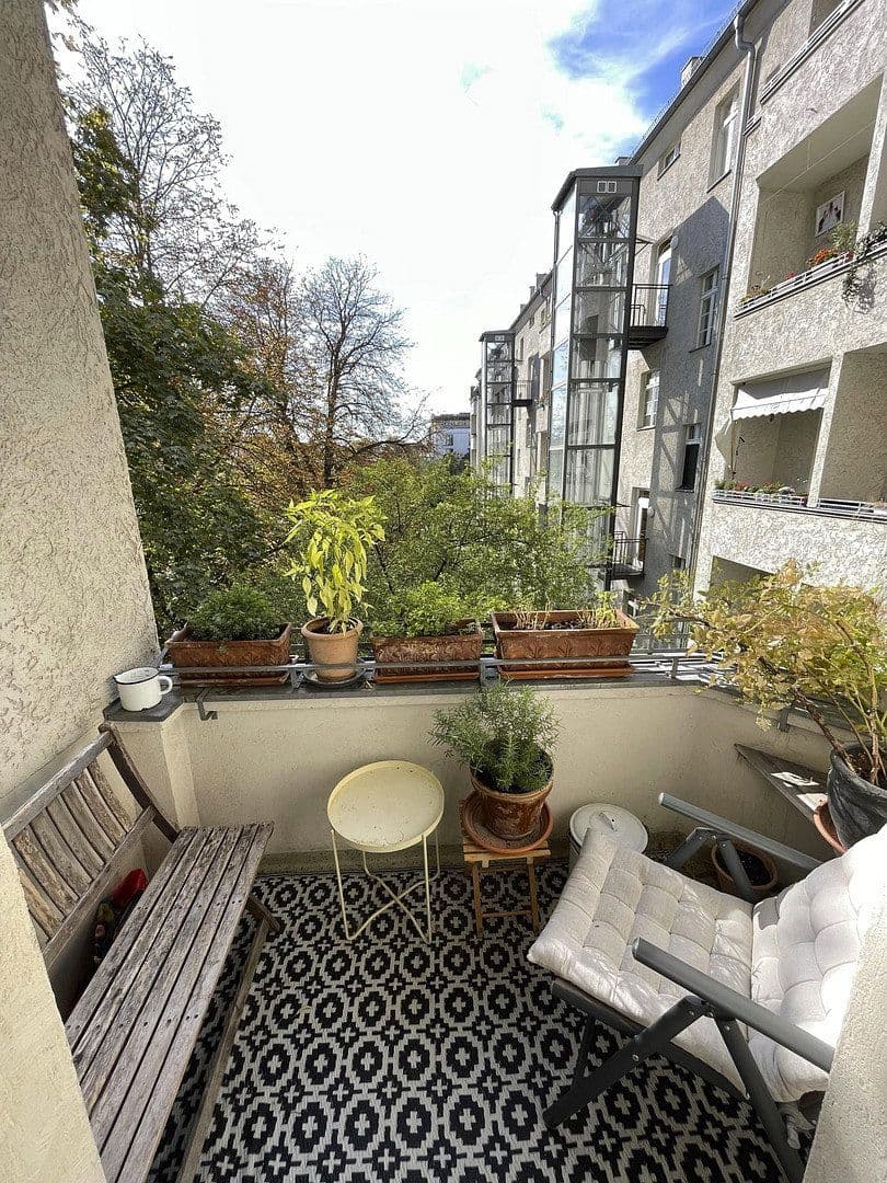 Predaj bytu 4-izbový 89 m², Wichertstrasse 21, Berlin, Berlín Predaj bytu 4-izbový 89 m², Wichertstrasse 21, Berlin, Berlín