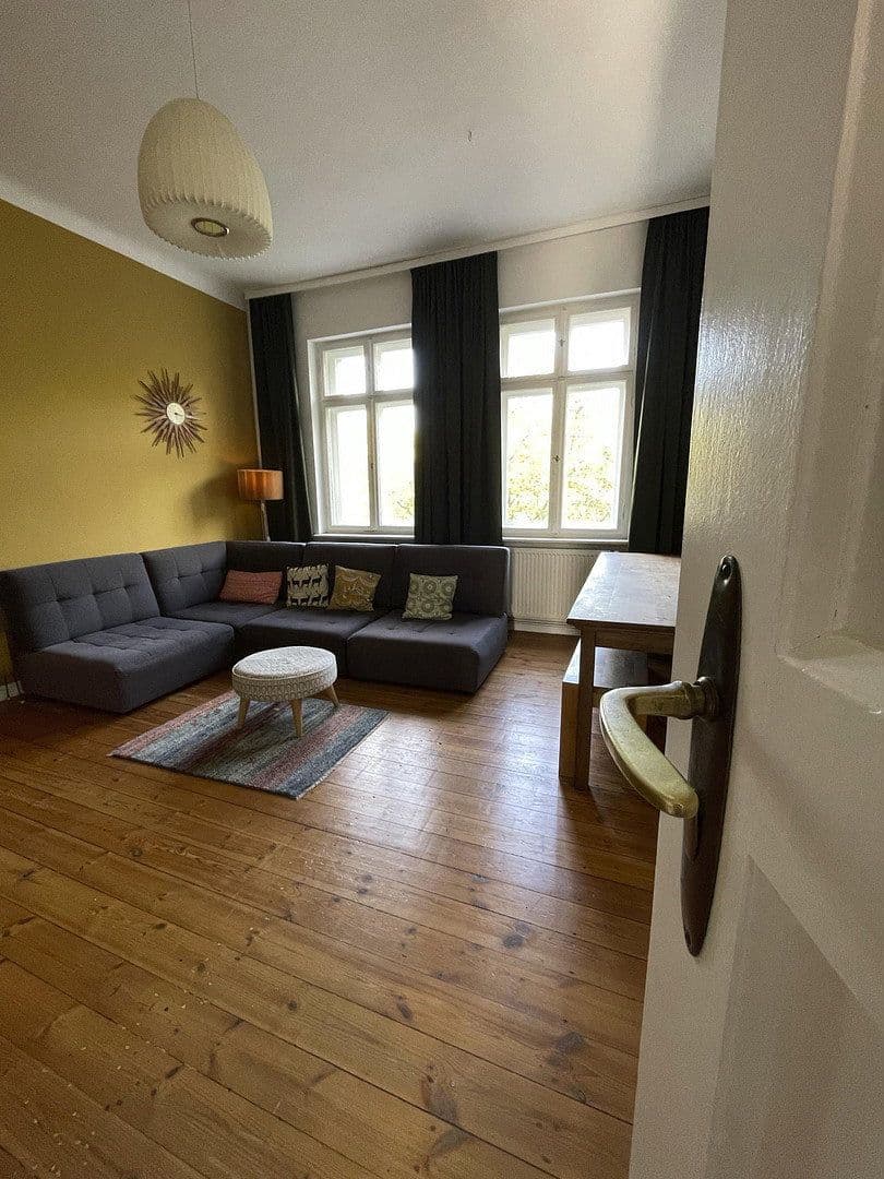 Predaj bytu 4-izbový 89 m², Wichertstrasse 21, Berlin, Berlín Predaj bytu 4-izbový 89 m², Wichertstrasse 21, Berlin, Berlín