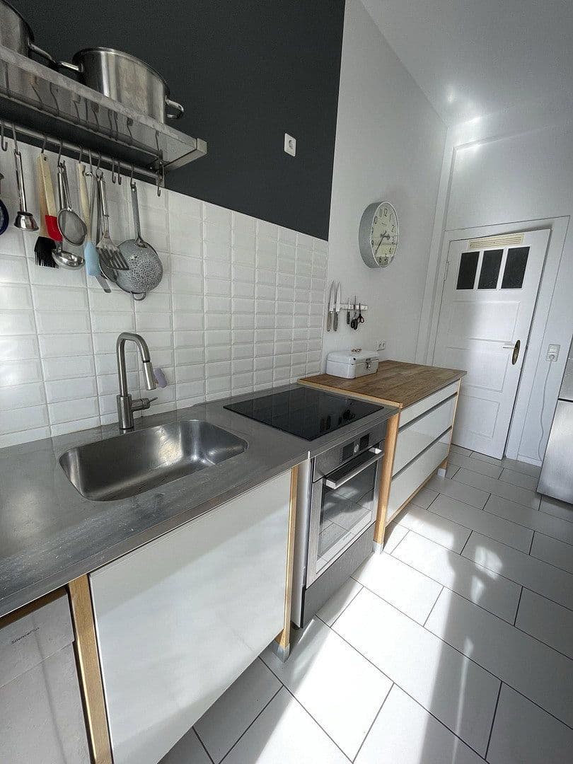 Predaj bytu 4-izbový 89 m², Wichertstrasse 21, Berlin, Berlín Predaj bytu 4-izbový 89 m², Wichertstrasse 21, Berlin, Berlín