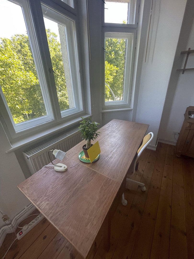 Predaj bytu 4-izbový 89 m², Wichertstrasse 21, Berlin, Berlín Predaj bytu 4-izbový 89 m², Wichertstrasse 21, Berlin, Berlín