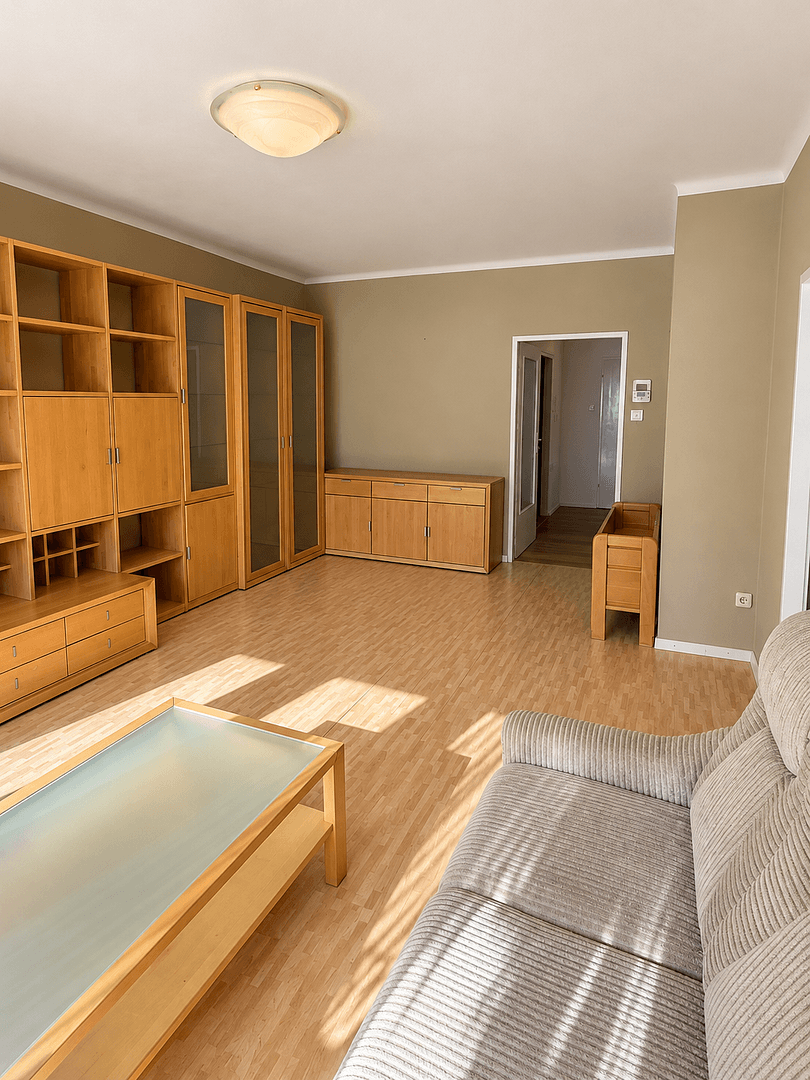Prenájom bytu 3-izbový 65 m², Gänserndorf, Dolné Rakúsko Prenájom bytu 3-izbový 65 m², Gänserndorf, Dolné Rakúsko