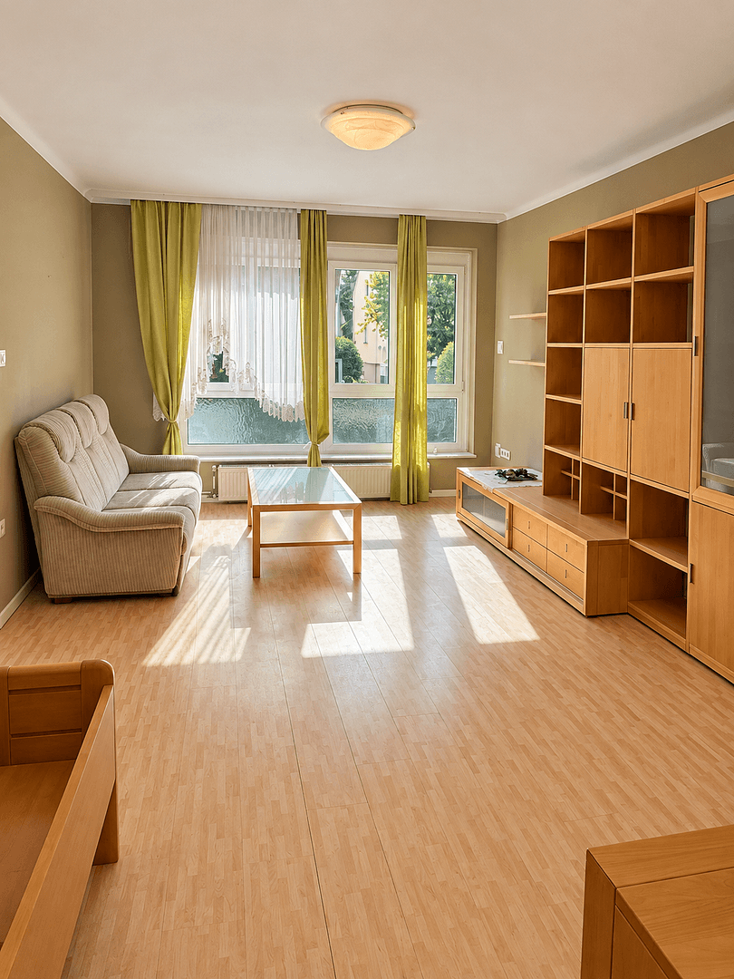 Prenájom bytu 3-izbový 65 m², Gänserndorf, Dolné Rakúsko Prenájom bytu 3-izbový 65 m², Gänserndorf, Dolné Rakúsko