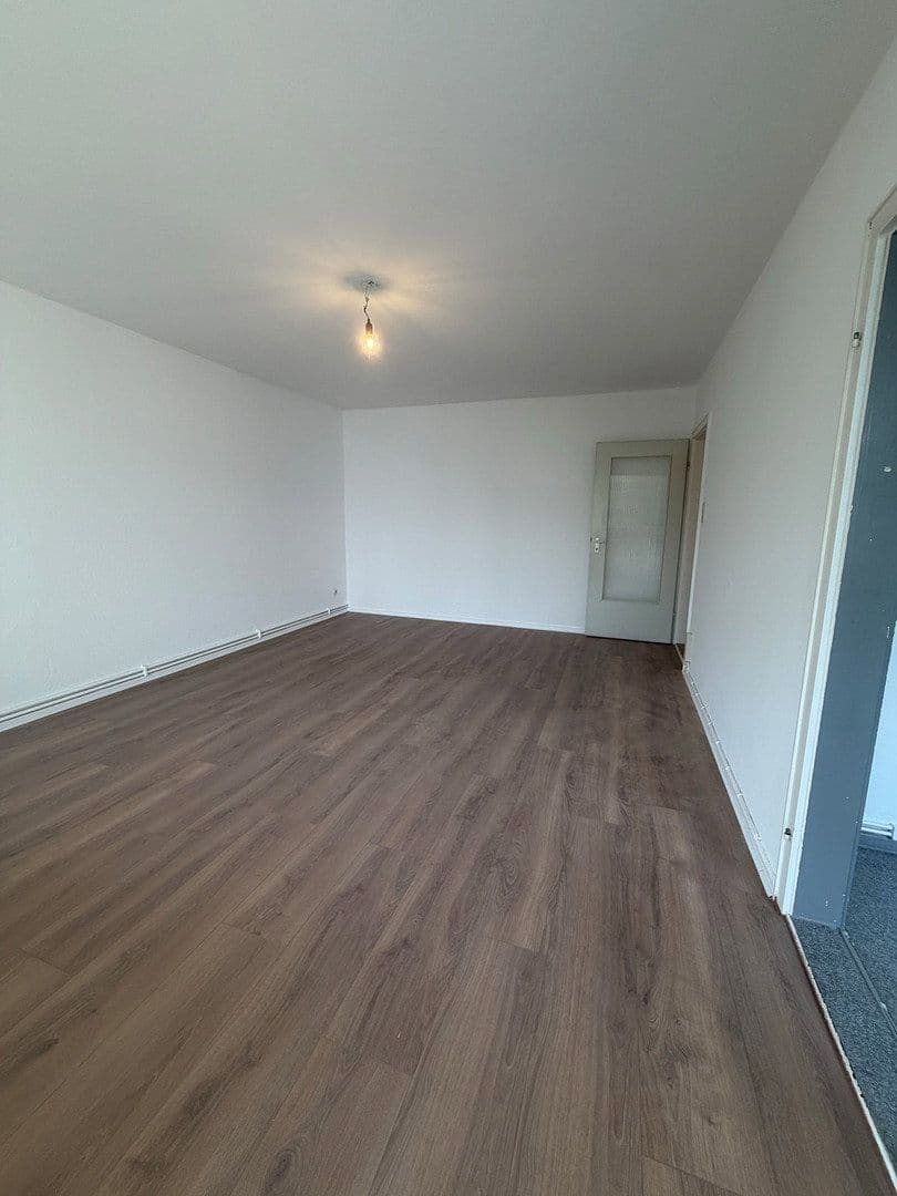Prenájom bytu 1-izbový 41 m², Bremerhaven, Brémy Prenájom bytu 1-izbový 41 m², Bremerhaven, Brémy