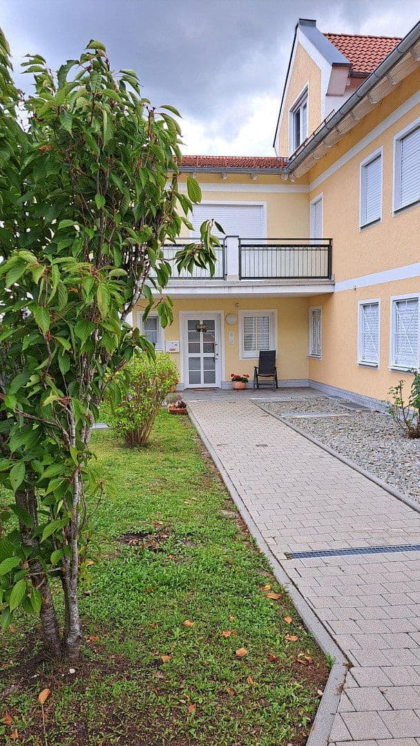 Prenájom bytu 3-izbový 98 m², Bad Griesbach i.Rottal, Bavorsko Prenájom bytu 3-izbový 98 m², Bad Griesbach i.Rottal, Bavorsko