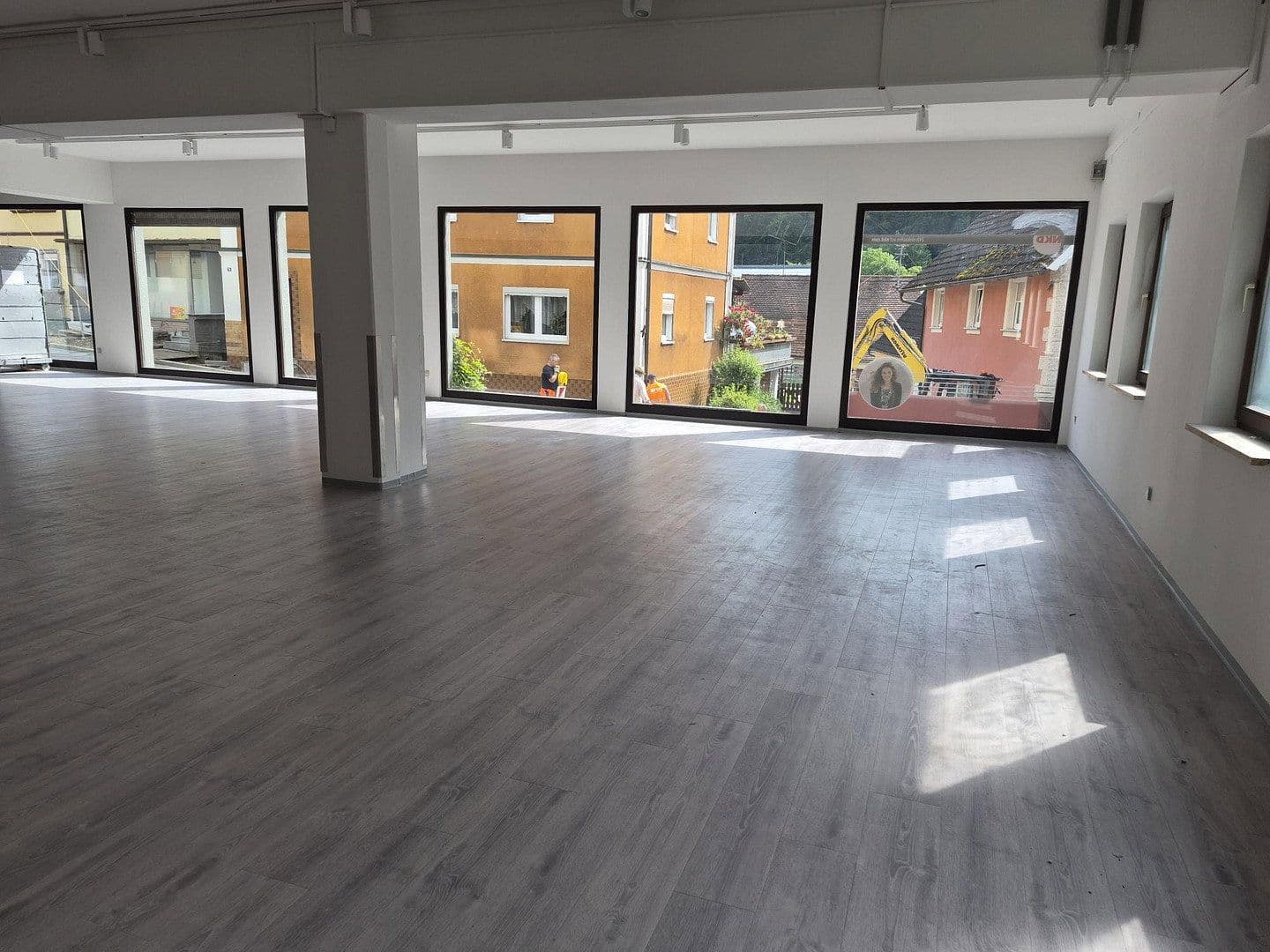 Prenájom kancelárie 380 m², Hauptstr. 19-21, Waischenfeld, Bavorsko Prenájom kancelárie 380 m², Hauptstr. 19-21, Waischenfeld, Bavorsko
