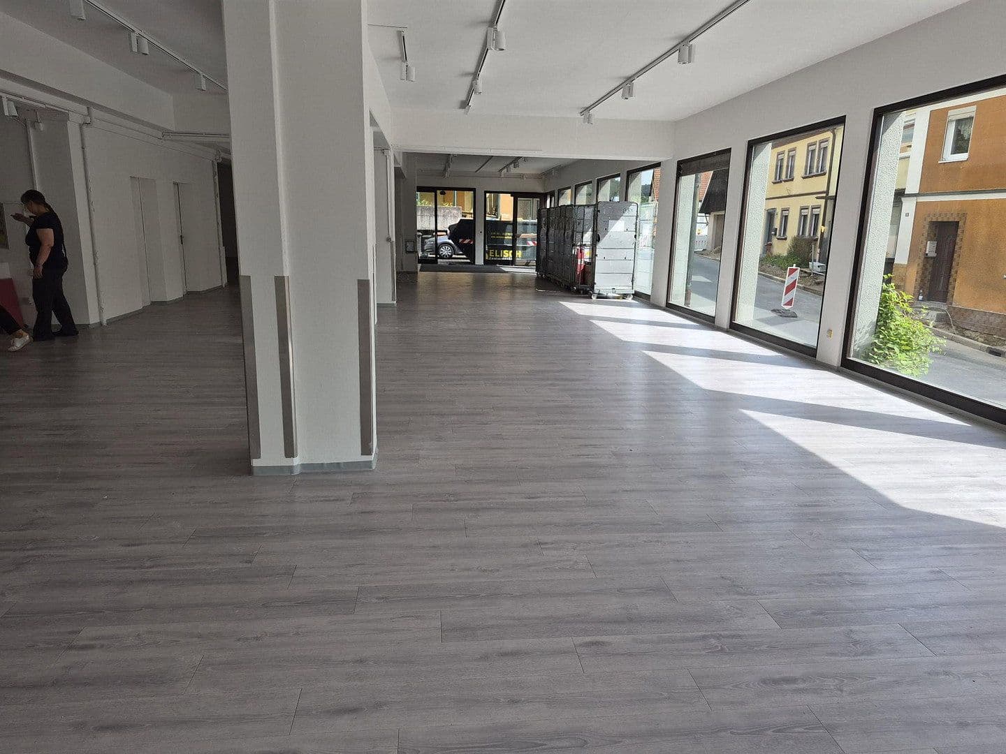 Prenájom kancelárie 380 m², Hauptstr. 19-21, Waischenfeld, Bavorsko Prenájom kancelárie 380 m², Hauptstr. 19-21, Waischenfeld, Bavorsko