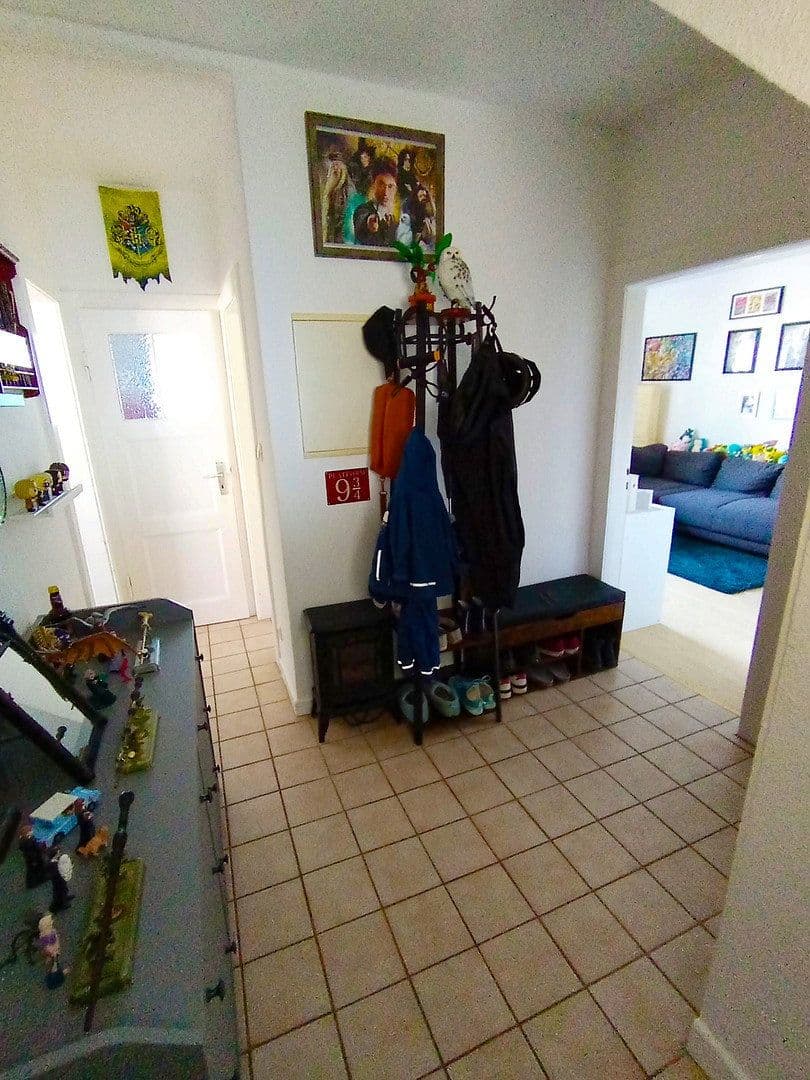 Prenájom bytu 3-izbový 75 m², Köln, Severné Porýnie - Westfálsko Prenájom bytu 3-izbový 75 m², Köln, Severné Porýnie - Westfálsko