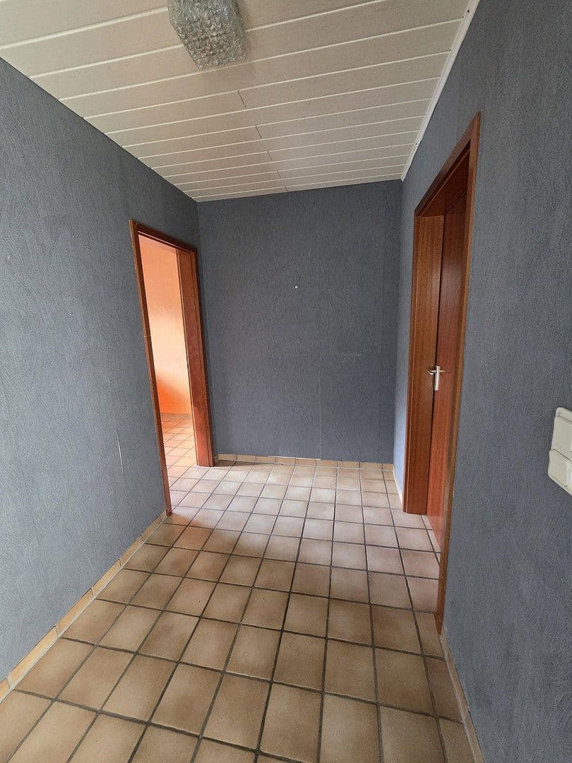 Predaj domu 134 m², pozemok 213 m², Bergisch Gladbach, Severné Porýnie - Westfálsko Predaj domu 134 m², pozemok 213 m², Bergisch Gladbach, Severné Porýnie - Westfálsko
