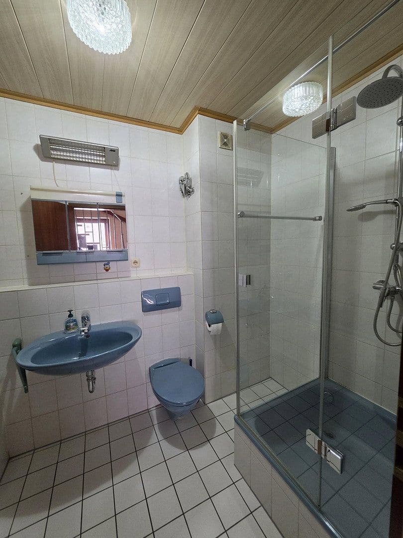Predaj domu 134 m², pozemok 213 m², Bergisch Gladbach, Severné Porýnie - Westfálsko Predaj domu 134 m², pozemok 213 m², Bergisch Gladbach, Severné Porýnie - Westfálsko