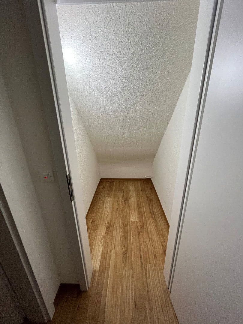 Prenájom bytu 2-izbový 54 m², Andernach, Porýnie-Falcko Prenájom bytu 2-izbový 54 m², Andernach, Porýnie-Falcko