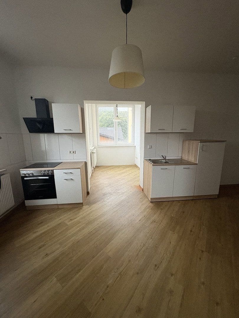 Prenájom bytu 3-izbový 83 m², Bremerhaven, Brémy Prenájom bytu 3-izbový 83 m², Bremerhaven, Brémy