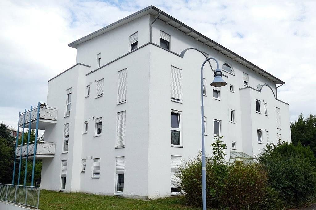 Prenájom bytu 2-izbový 53 m², Laupheim, Bádensko-Wurttembersko Prenájom bytu 2-izbový 53 m², Laupheim, Bádensko-Wurttembersko
