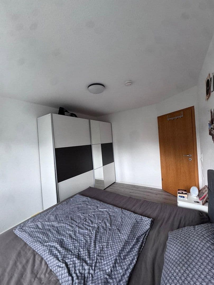 Prenájom bytu 2-izbový 53 m², Laupheim, Bádensko-Wurttembersko Prenájom bytu 2-izbový 53 m², Laupheim, Bádensko-Wurttembersko