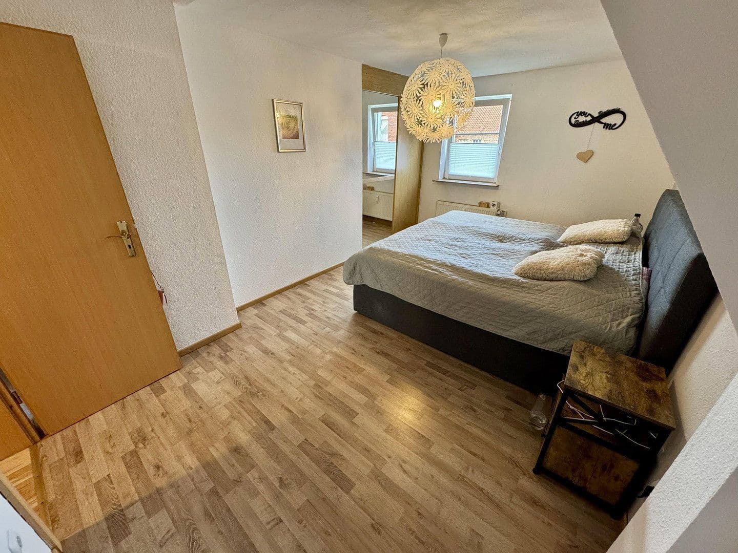 Prenájom bytu 3-izbový 90 m², Lindenstraße 10, Bodenfelde, Dolné Sasko Prenájom bytu 3-izbový 90 m², Lindenstraße 10, Bodenfelde, Dolné Sasko