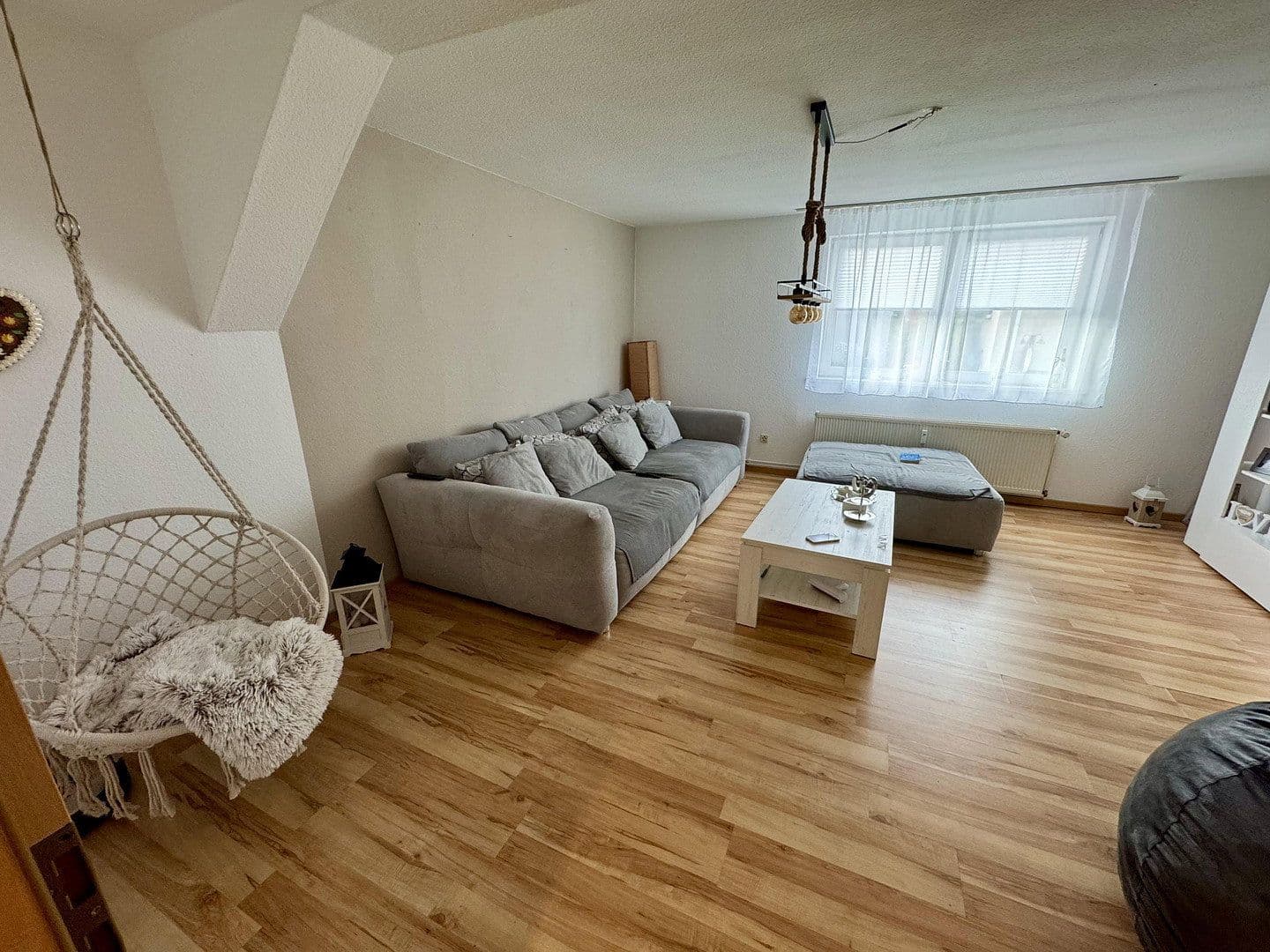 Prenájom bytu 3-izbový 90 m², Lindenstraße 10, Bodenfelde, Dolné Sasko Prenájom bytu 3-izbový 90 m², Lindenstraße 10, Bodenfelde, Dolné Sasko