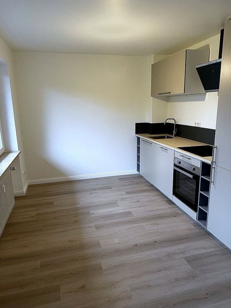Prenájom bytu 3-izbový 72 m², Travemünder Allee 32, Lübeck, Šlezvicko-Holštajnsko Prenájom bytu 3-izbový 72 m², Travemünder Allee 32, Lübeck, Šlezvicko-Holštajnsko