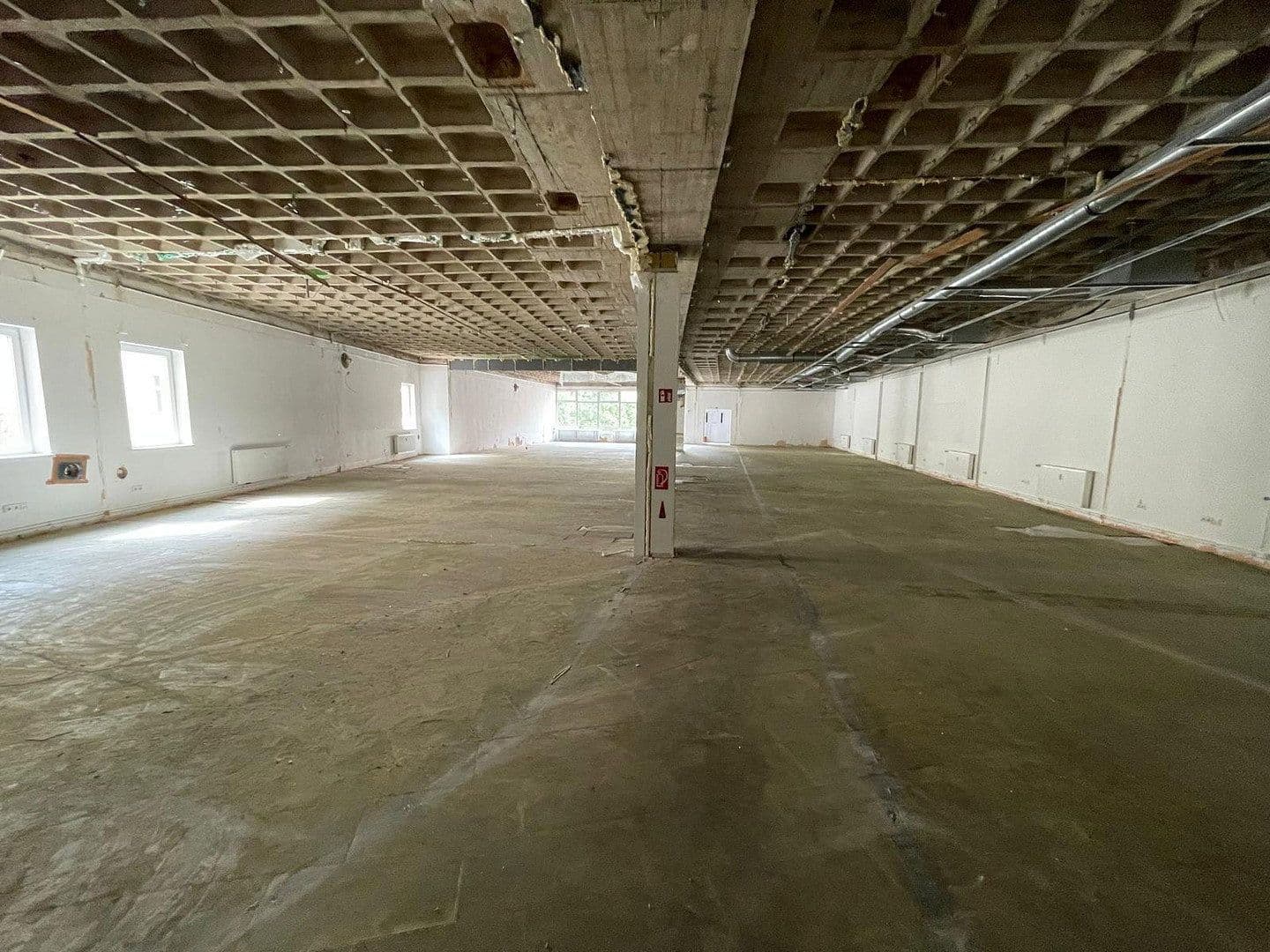 Prenájom kancelárie 480 m², Müllerstraße 156b, Berlin, Berlín Prenájom kancelárie 480 m², Müllerstraße 156b, Berlin, Berlín