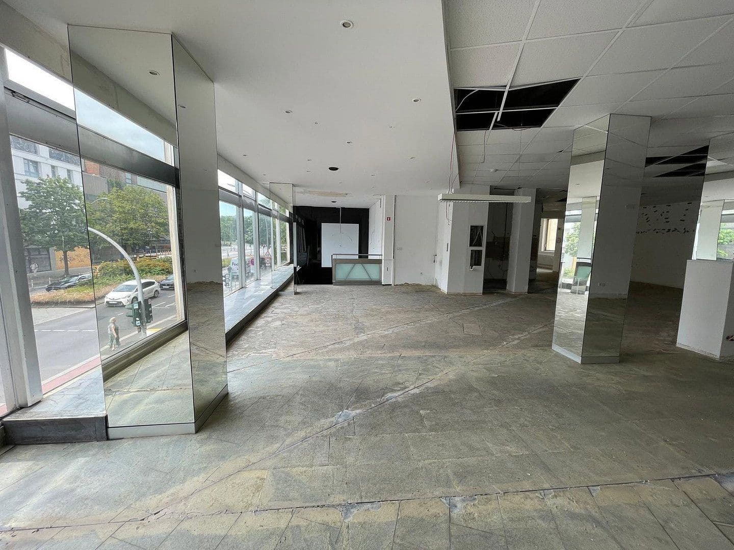 Prenájom kancelárie 480 m², Müllerstraße 156b, Berlin, Berlín Prenájom kancelárie 480 m², Müllerstraße 156b, Berlin, Berlín