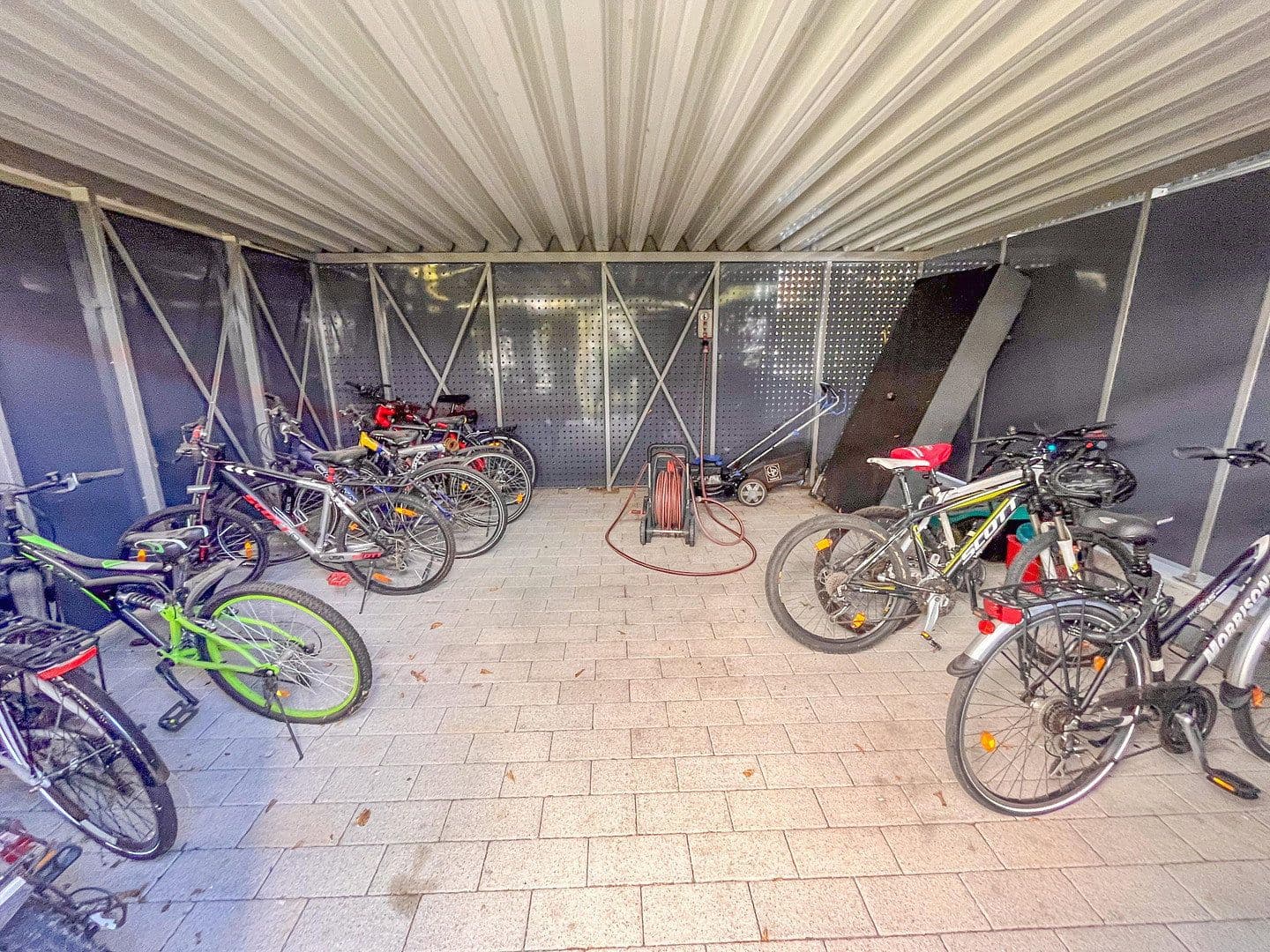 Predaj bytu 2-izbový 59 m², Ulmerstr. 260, Stuttgart-Wangen, Bádensko-Wurttembersko Predaj bytu 2-izbový 59 m², Ulmerstr. 260, Stuttgart-Wangen, Bádensko-Wurttembersko