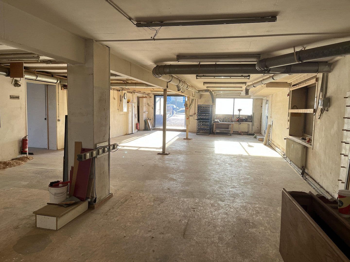 Prenájom nebytového priestoru 3.000 m², Klutestraße 1, Hamm, Severné Porýnie - Westfálsko Prenájom nebytového priestoru 3.000 m², Klutestraße 1, Hamm, Severné Porýnie - Westfálsko