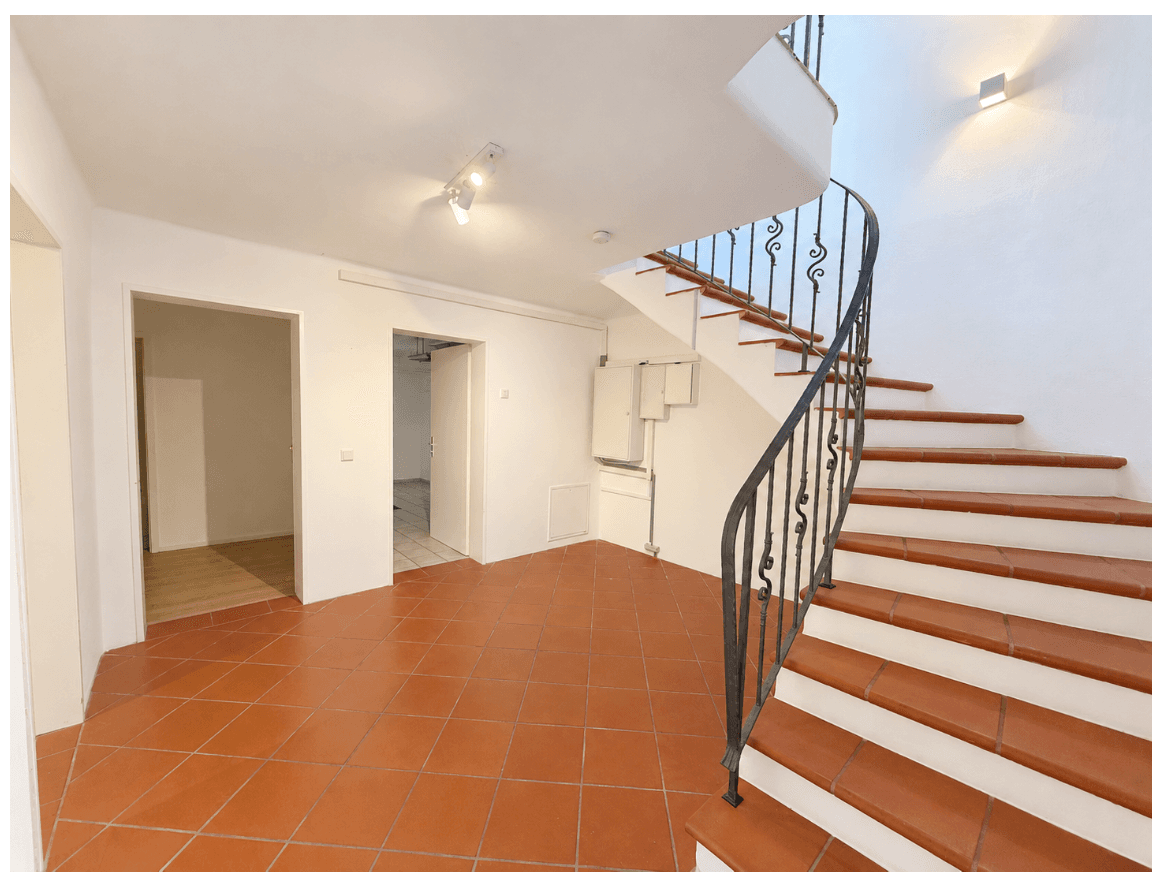 Predaj domu 169 m², pozemok 380 m², Riemerling, Bavorsko Predaj domu 169 m², pozemok 380 m², Riemerling, Bavorsko