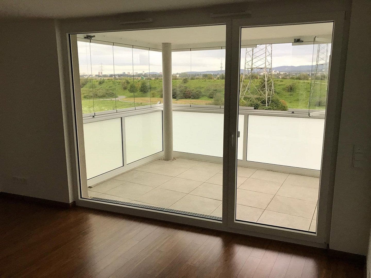 Predaj bytu 4-izbový 91 m², Frankfurt am Main, Hesensko Predaj bytu 4-izbový 91 m², Frankfurt am Main, Hesensko