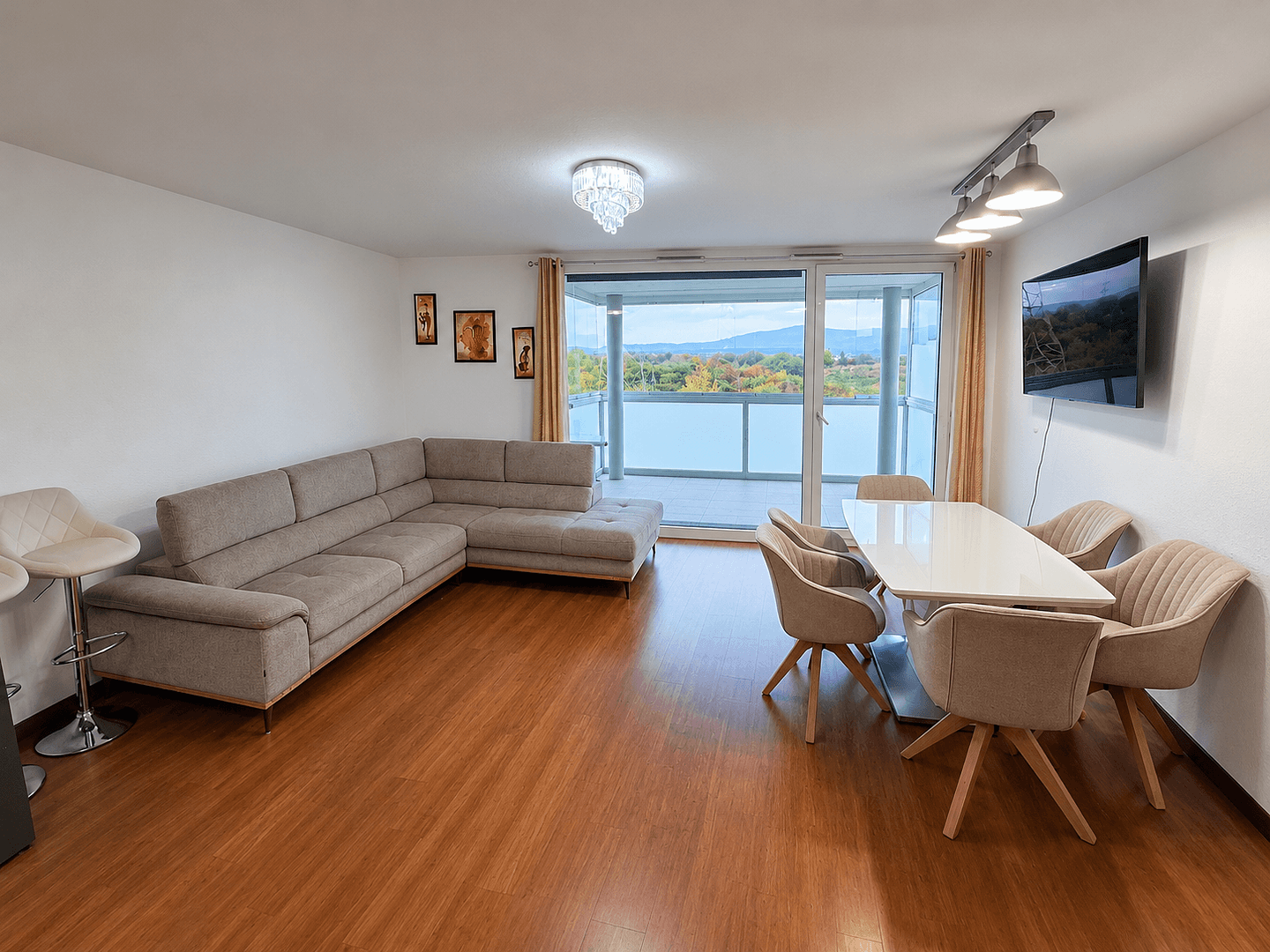 Predaj bytu 4-izbový 91 m², Frankfurt am Main, Hesensko Predaj bytu 4-izbový 91 m², Frankfurt am Main, Hesensko