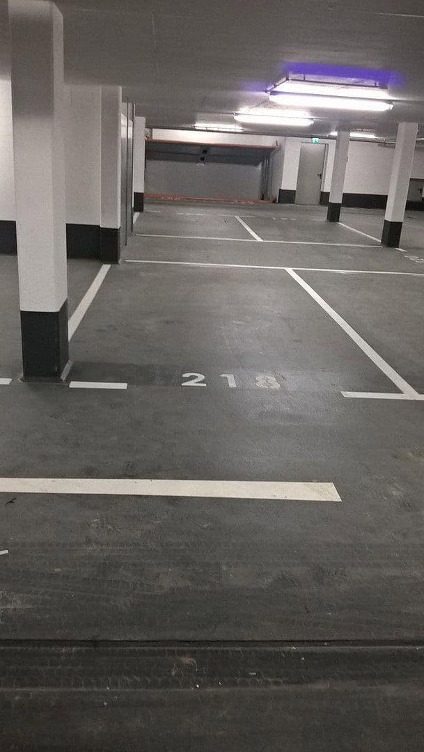 Predaj bytu 4-izbový 91 m², Frankfurt am Main, Hesensko Predaj bytu 4-izbový 91 m², Frankfurt am Main, Hesensko