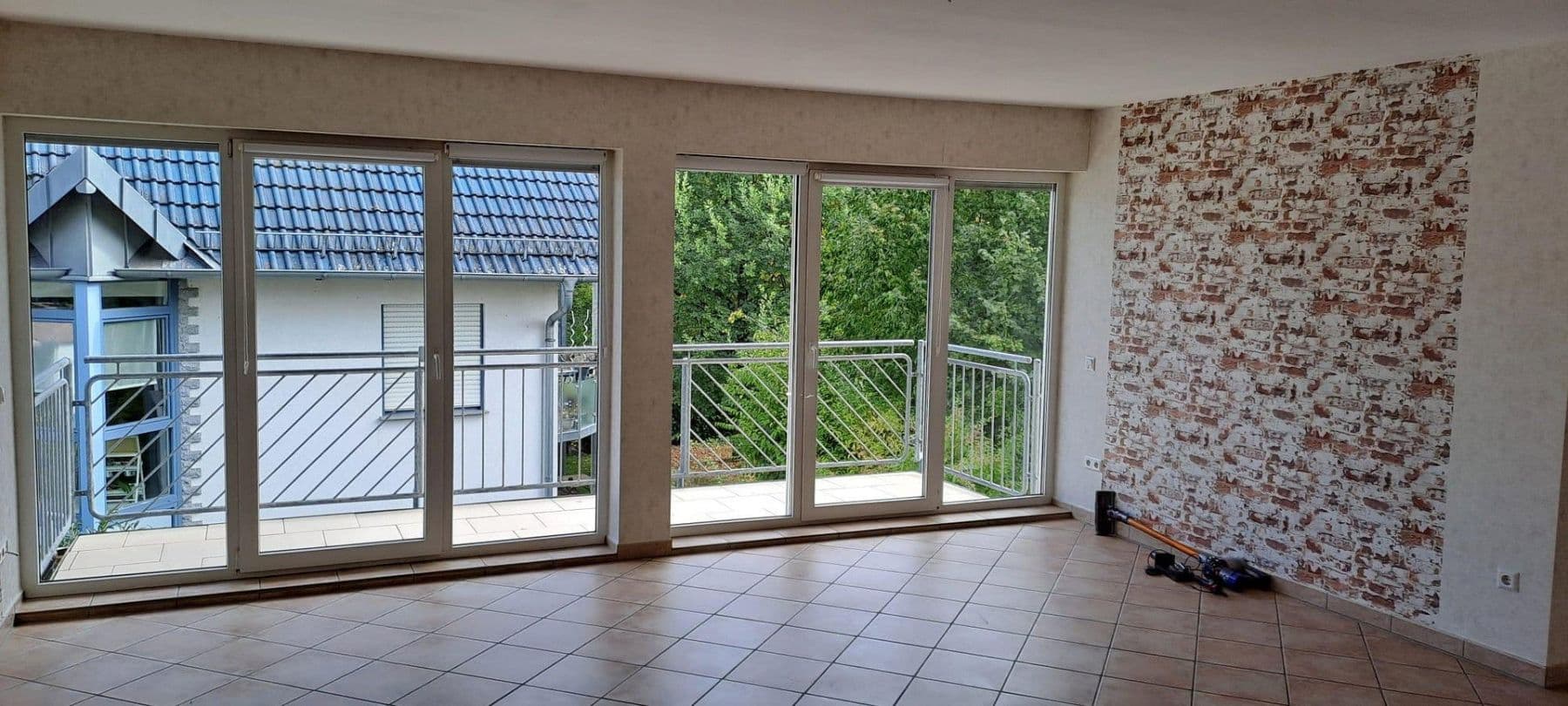 Prenájom bytu 3-izbový 92 m², Beselich, Hesensko Prenájom bytu 3-izbový 92 m², Beselich, Hesensko