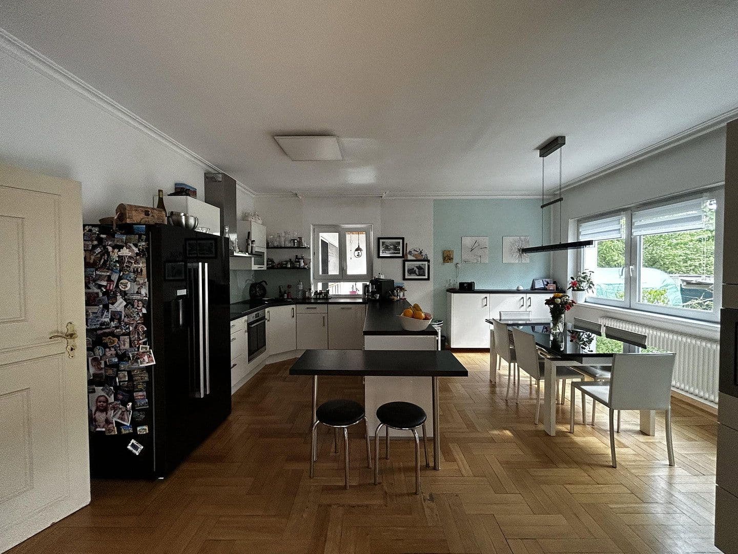 Predaj domu 375 m², pozemok 1.100 m², Oberasbach, Bavorsko Predaj domu 375 m², pozemok 1.100 m², Oberasbach, Bavorsko