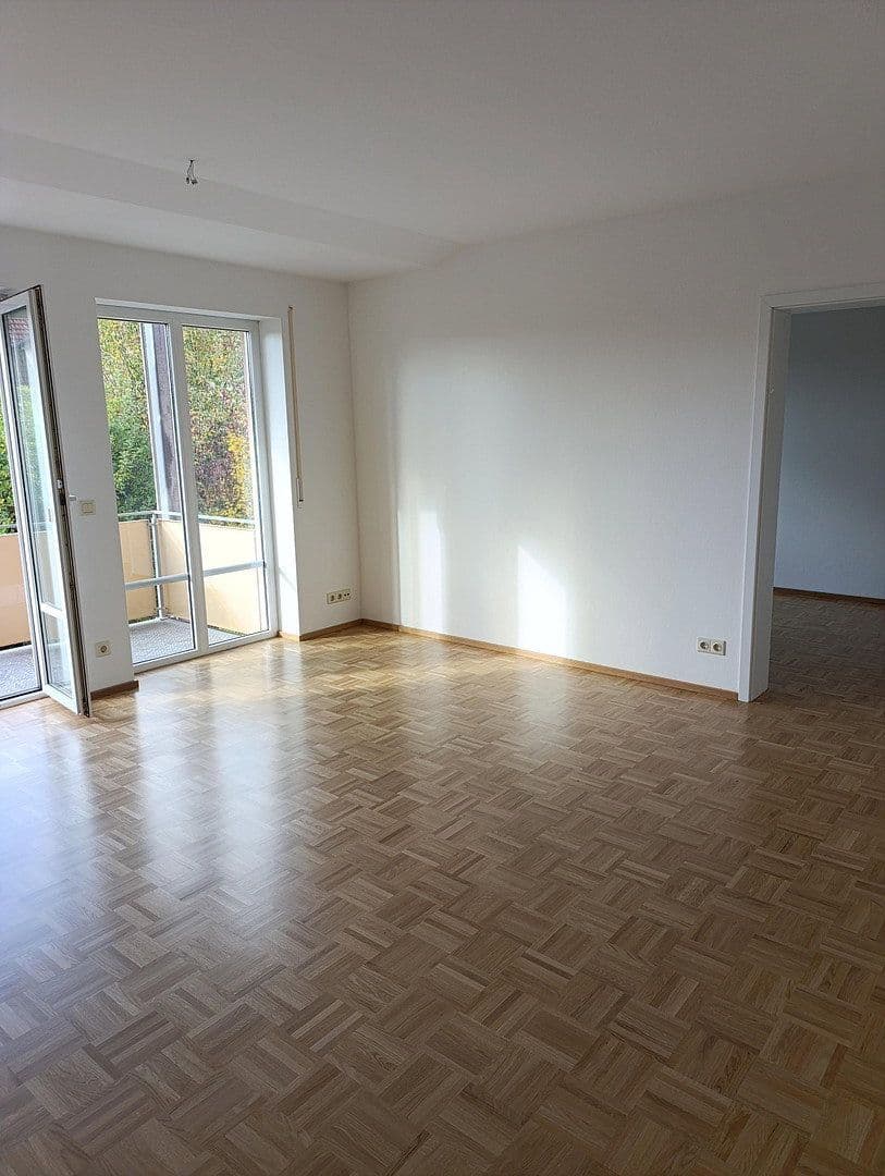 Prenájom bytu 2-izbový 49 m², Ingolstadt, Bavorsko Prenájom bytu 2-izbový 49 m², Ingolstadt, Bavorsko