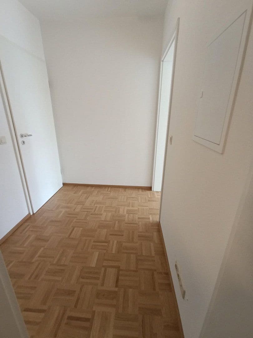 Prenájom bytu 2-izbový 49 m², Ingolstadt, Bavorsko Prenájom bytu 2-izbový 49 m², Ingolstadt, Bavorsko