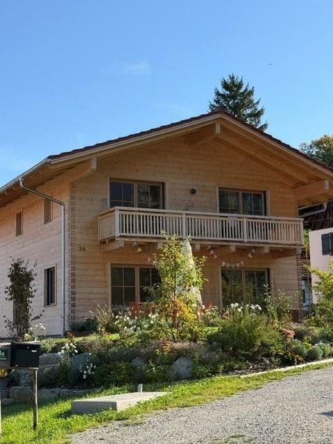 Predaj bytu 4-izbový 90 m², Schwaigen Grafenaschau, Bavorsko Predaj bytu 4-izbový 90 m², Schwaigen Grafenaschau, Bavorsko