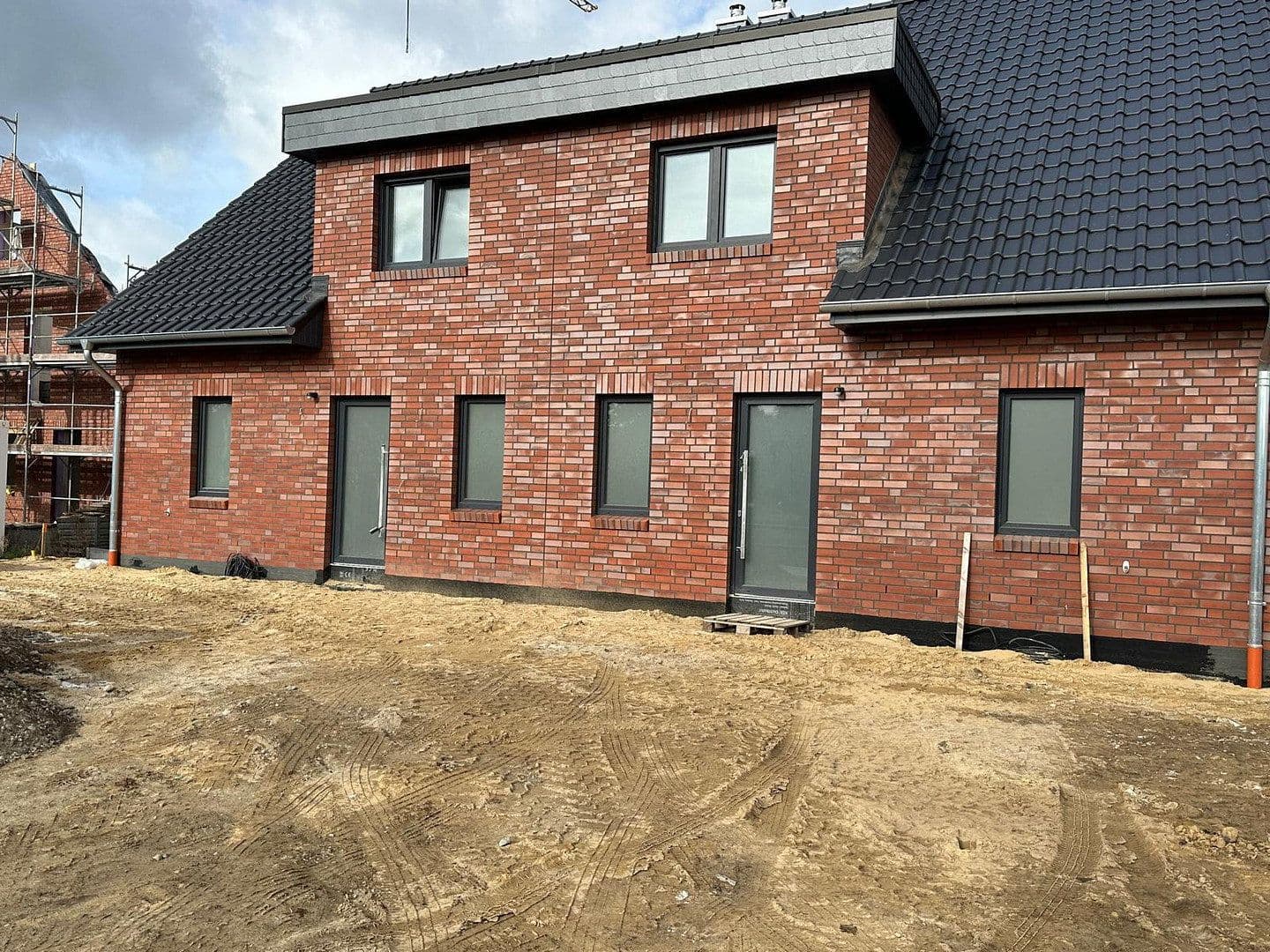 Prenájom domu 125 m², pozemok 357 m², Trammwisch 5, Scharnebeck, Dolné Sasko Prenájom domu 125 m², pozemok 357 m², Trammwisch 5, Scharnebeck, Dolné Sasko