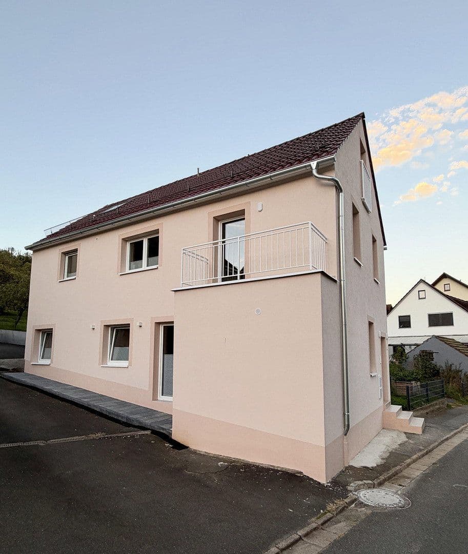 Predaj domu 135 m², pozemok 89 m², Igensdorf, Bavorsko Predaj domu 135 m², pozemok 89 m², Igensdorf, Bavorsko