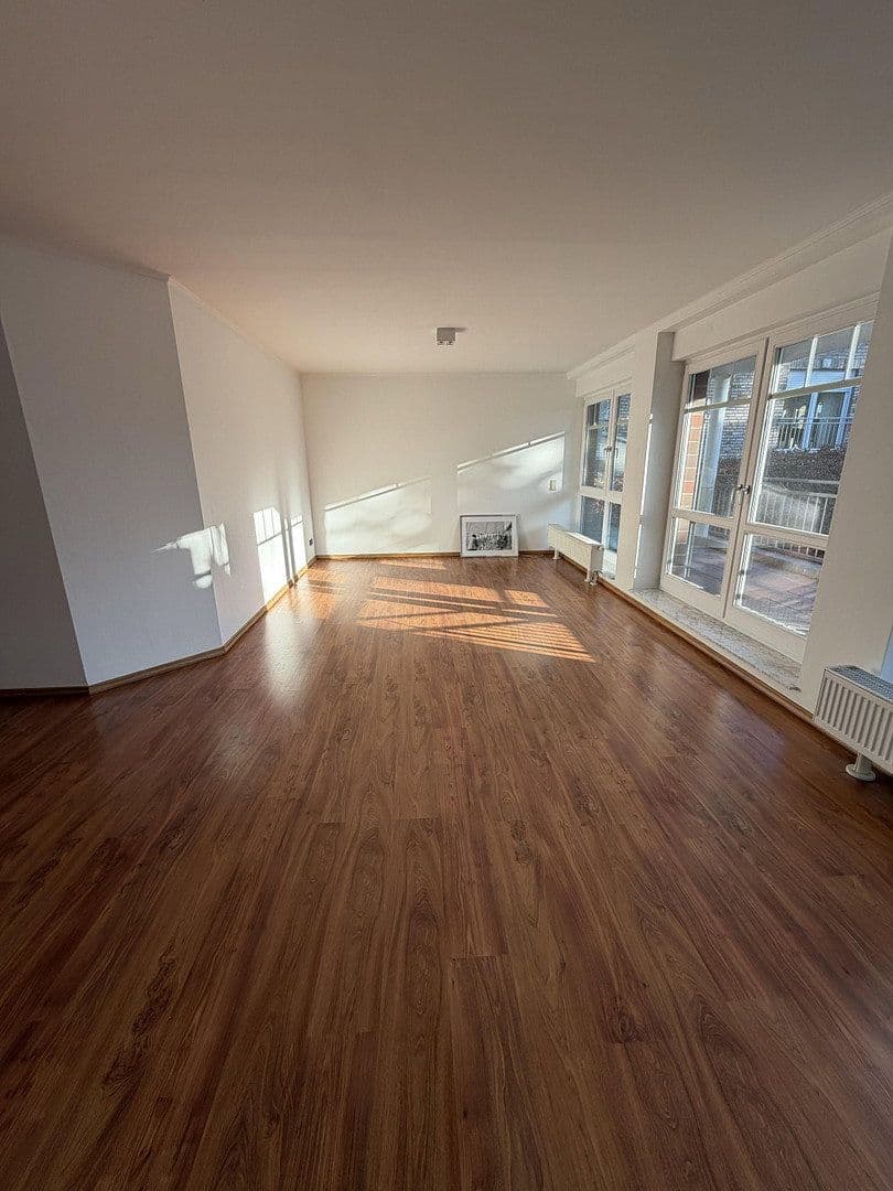 Predaj bytu 3-izbový 117 m², Saseler Chaussee 240, Hamburg, Hamburg Predaj bytu 3-izbový 117 m², Saseler Chaussee 240, Hamburg, Hamburg
