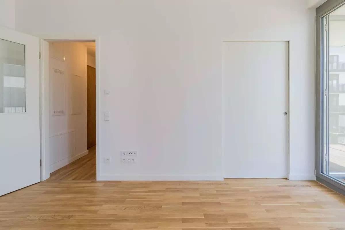 Prenájom bytu 2-izbový 45 m², Wilhelm-Caspar-Wegely-Platz 5, berlin, Berlín Prenájom bytu 2-izbový 45 m², Wilhelm-Caspar-Wegely-Platz 5, berlin, Berlín