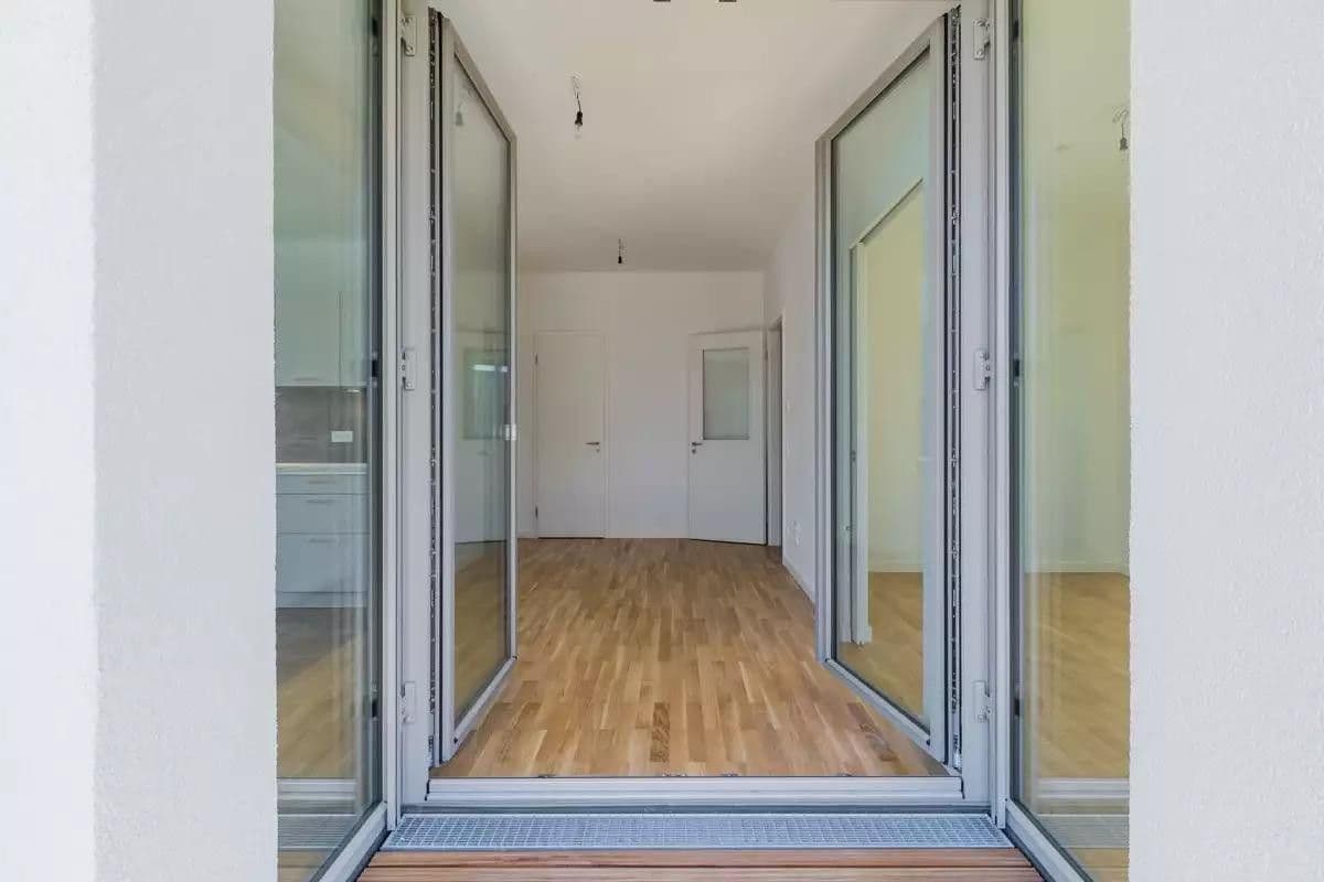 Prenájom bytu 2-izbový 45 m², Wilhelm-Caspar-Wegely-Platz 5, berlin, Berlín Prenájom bytu 2-izbový 45 m², Wilhelm-Caspar-Wegely-Platz 5, berlin, Berlín