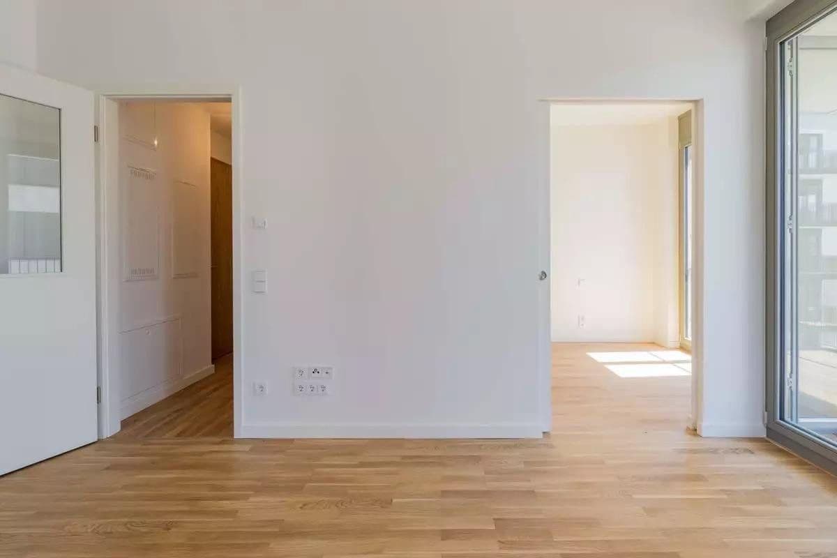 Prenájom bytu 2-izbový 45 m², Wilhelm-Caspar-Wegely-Platz 5, berlin, Berlín Prenájom bytu 2-izbový 45 m², Wilhelm-Caspar-Wegely-Platz 5, berlin, Berlín